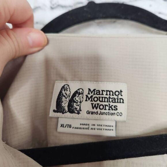Marmot Mountain Works Mens Beige Long Sleeve Button-Down Shirt Size XL - Picture 8 of 9